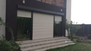 Rulouri exterioare