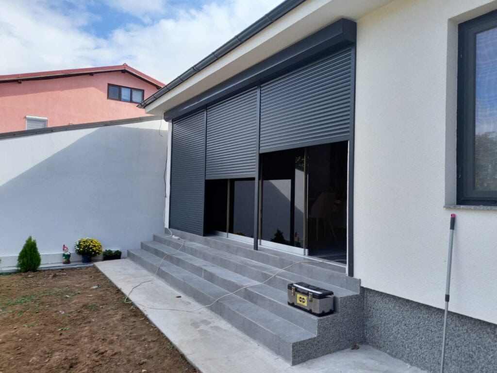 Rulouri exterioare aluminiu