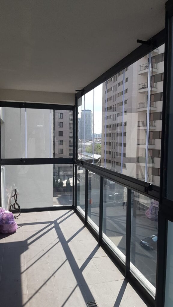 Inchidere balcon cu sticla glisanta